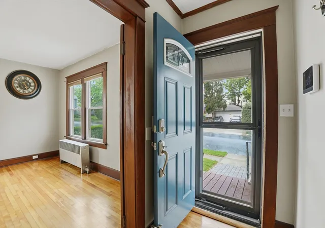 5th image of 8 Carver Street, Worcester, MA 01604 | MLS# 73521368