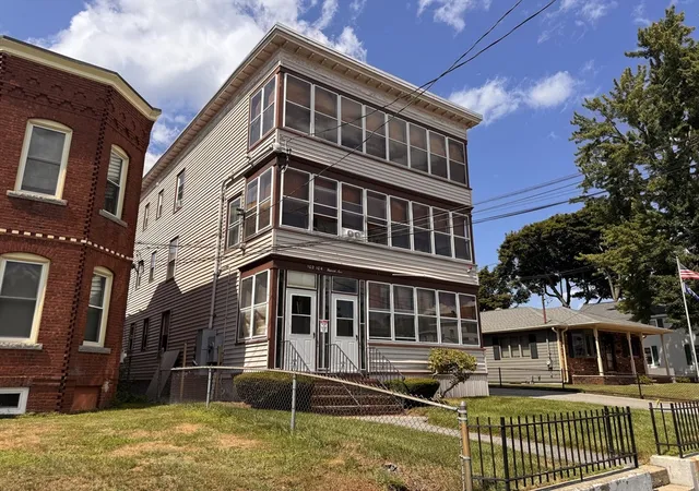 12th image of 102 Fourth Ave, Lowell, MA 01854 | MLS# 73563927