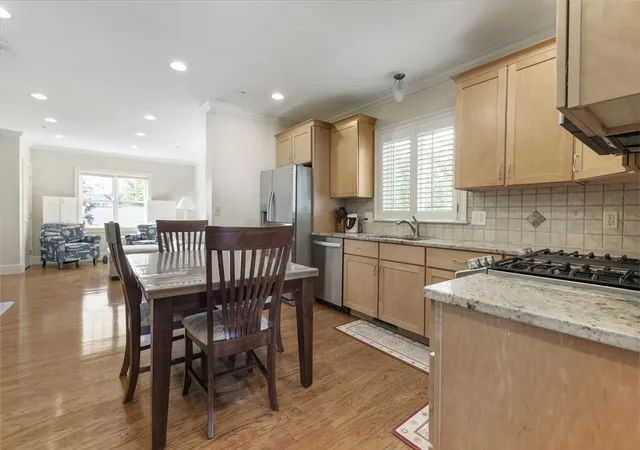 Homes for sale in Cranston, RI | 50 Clemence St #50, Cranston, RI 02920 | MLS# 73538866