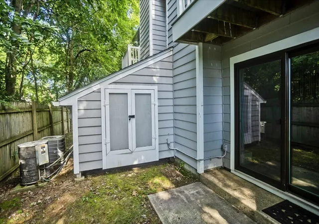 Listing Photo 4 - Condo for sale in building located at 409 Nassau Dr, Springfield, MA 01129 - Unit #409
