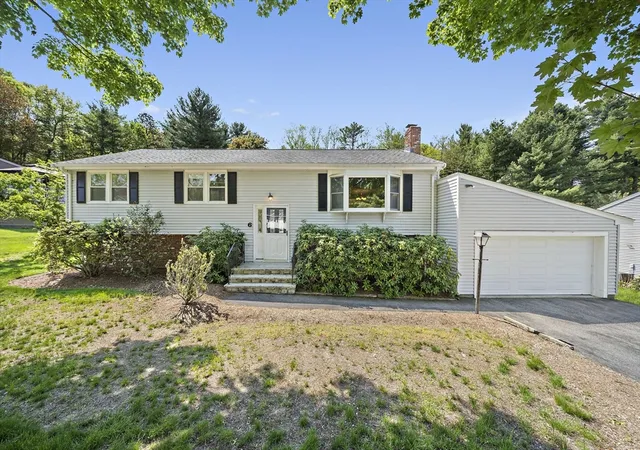 Homes for sale in Sharon, MA | 6 Sandy Ridge Cir, Sharon, MA 02067 | MLS# 73524539