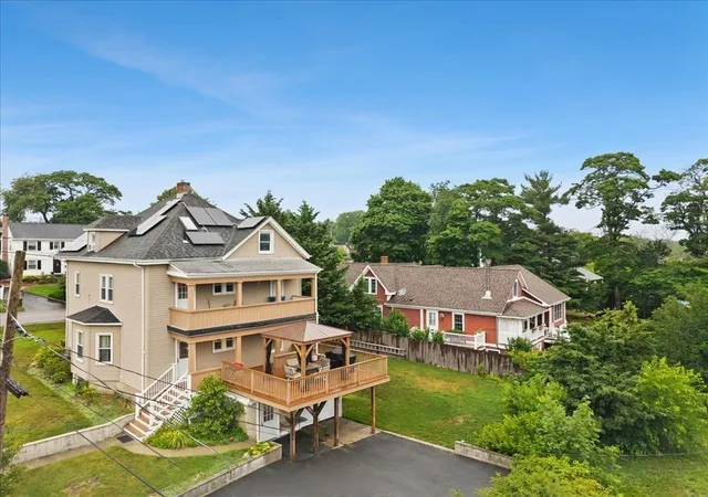 Homes for sale in Somerset, MA | 2118 Riverside Ave, Somerset, MA 02726 | MLS# 73546955