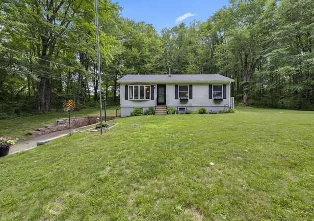 Homes for sale in Hardwick, MA | 850 North Rd, Hardwick, MA 01037 | MLS# 73542472