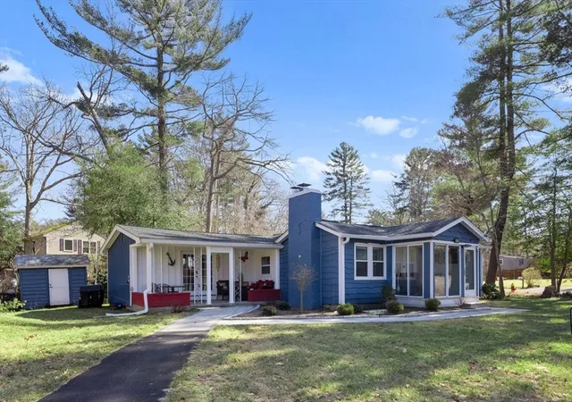5th image of 101 Annawon Dr, Halifax, MA 02338 | MLS# 73559000