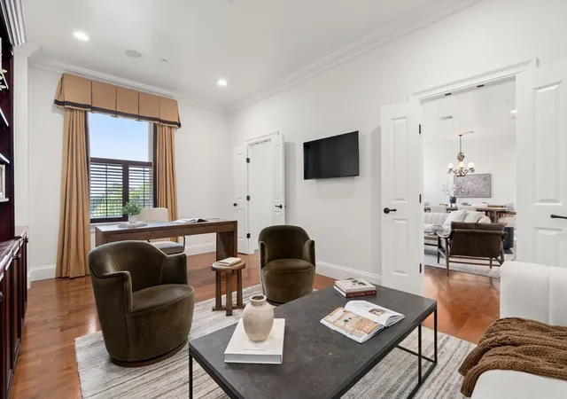 4th image of 120 Seaver St #E201, Brookline, MA 02445 | MLS# 73543781