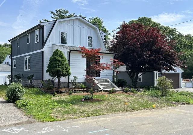1st image of 7 Brandon St, Lexington, MA 02420 | MLS# 73554450