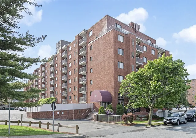 Homes for sale in Medford, MA | 30 Revere Beach Pkwy #116, Medford, MA 02155 | MLS# 73546831