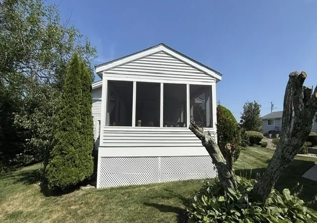 4th image of 474 Parker St, New Bedford, MA 02740