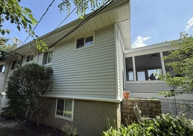 5th image of 474 Parker St, New Bedford, MA 02740