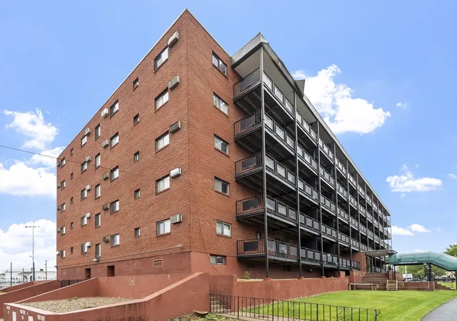 2nd image of 585 Revere Beach Parkway #312, Revere, MA 02151 | MLS# 73556984