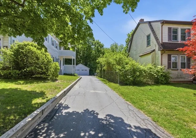 Homes for sale in Rockland, MA | 62 64 W Water St, Rockland, MA 02370 | MLS# 73529847