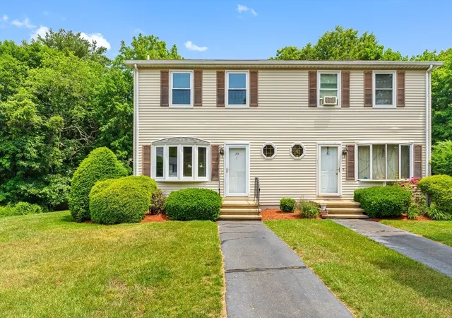 Homes for sale in Woburn, MA | 29 Northwoods Cir #29, Woburn, MA 01801 | MLS# 73534823