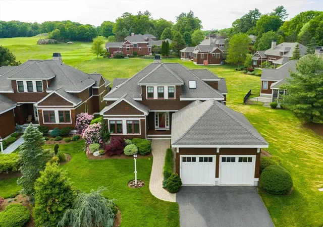 2nd image of 14 Black Rock Dr, Hingham, MA 02043 | MLS# 73526812