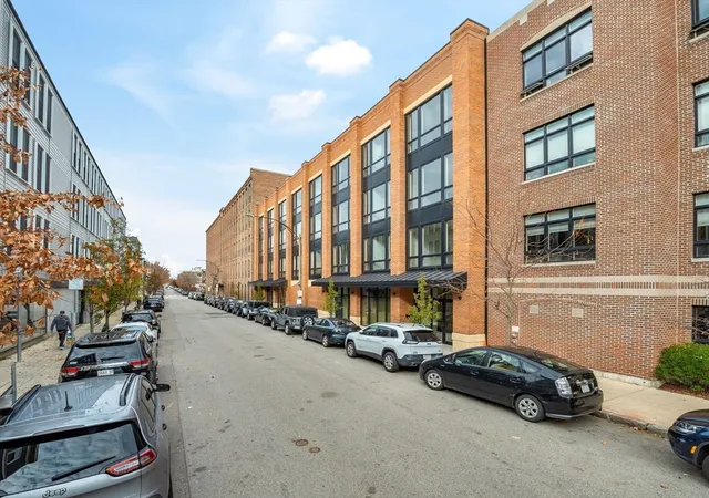 5th image of 340 West 2Nd Street, Boston, MA 02127 | MLS# 73473115