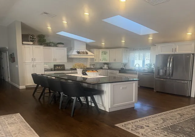 25th image of 10 Dean Street, Hudson, MA 01749 | MLS# 73546307