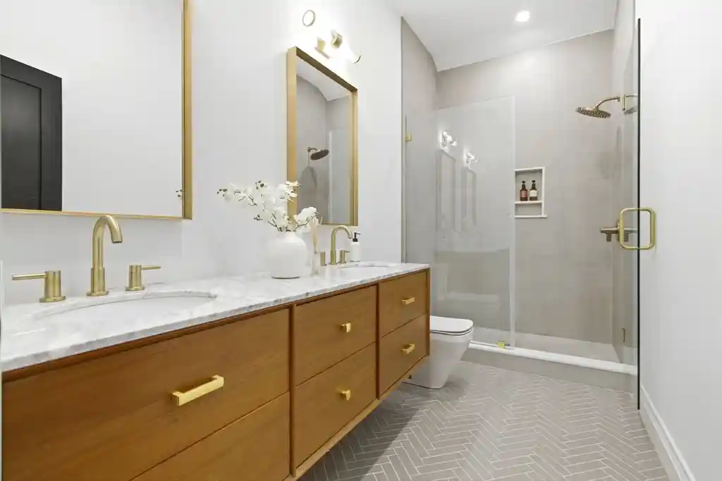 Listing Photo 42 - Condo for sale in 520 E Broadway located at 520 E Broadway, Boston, MA 02127 - Unit 520 E Broadway