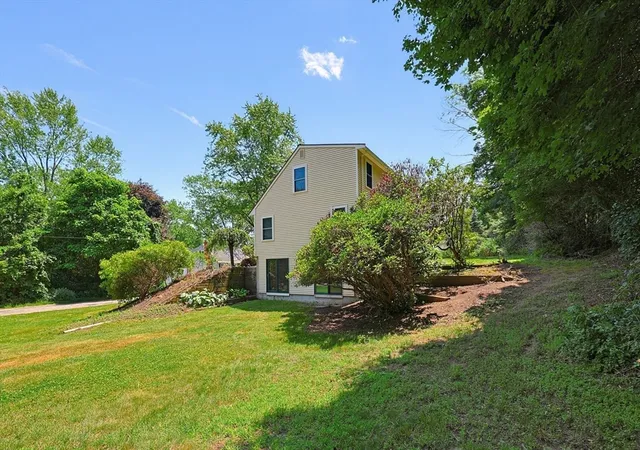 Homes for sale in Holliston, MA | 73 Water St, Holliston, MA 01746 | MLS# 73546744