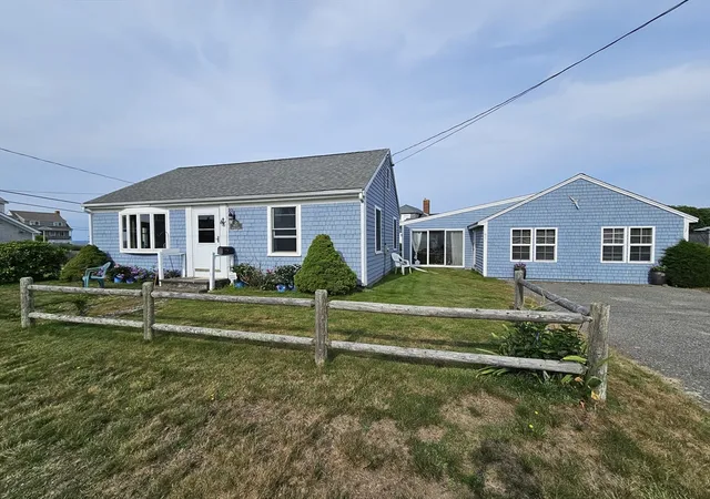 Photo 2 of Single family home for sale at 411 Maravista Ave, Teaticket, MA 02536 | MLS# 73552903 | Listing updated on 2026-09-18