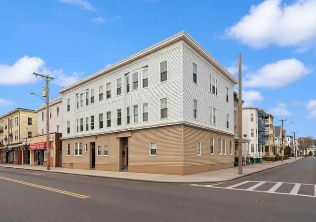 11th image of 137 Franklin Street, Lynn, MA 01902 | MLS# 73538118
