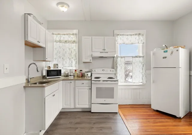 3rd image of 137 Franklin Street, Lynn, MA 01902 | MLS# 73538118