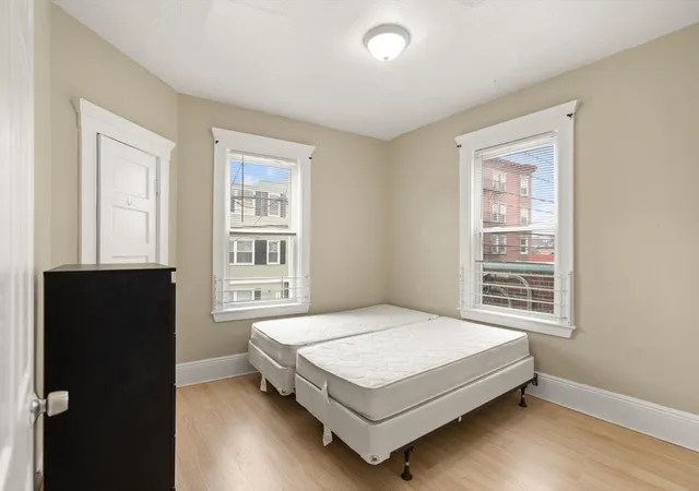 4th image of 137 Franklin Street, Lynn, MA 01902 | MLS# 73538118