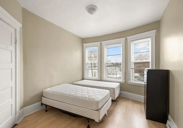 5th image of 137 Franklin Street, Lynn, MA 01902 | MLS# 73538118
