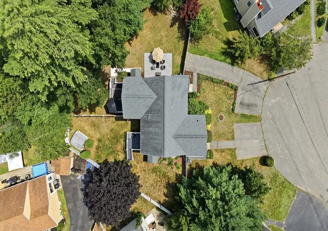 Photo 4 of Sale Pending at 302 Dana Ct, Wilmington, MA 01887 | MLS# 73557118 | Listing updated on 2026-08-23