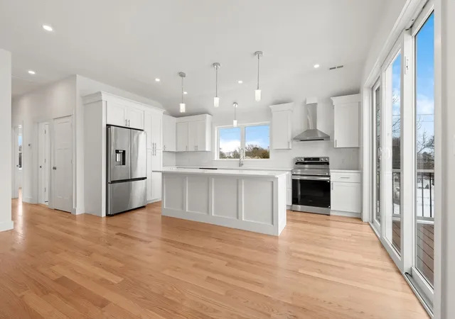 Homes for sale in Salisbury, MA | 2 Old County Rd #6, Salisbury, MA 01952 | MLS# 73542896