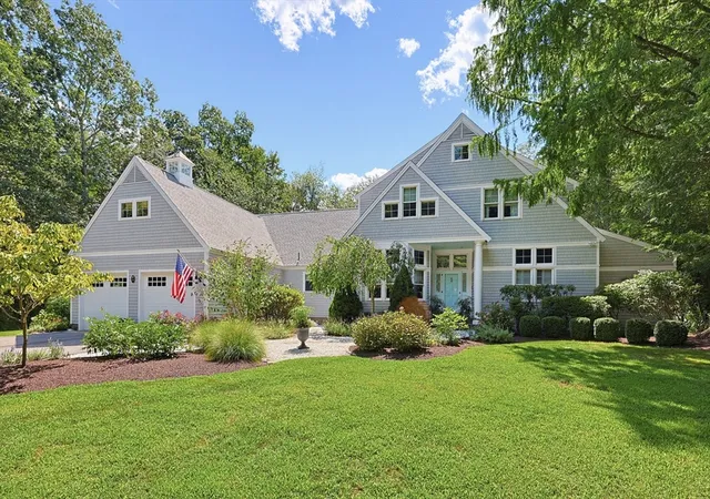 1st image of 35 Tucker Ln, North Dartmouth, MA 02747 | MLS# 73565386