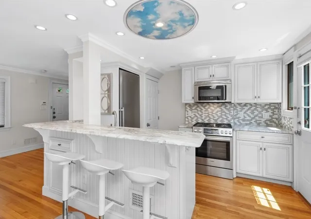 3rd image of 958 Belmont St #958, Watertown, MA 02472 | MLS# 73547724