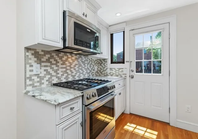 5th image of 958 Belmont St #958, Watertown, MA 02472 | MLS# 73547724