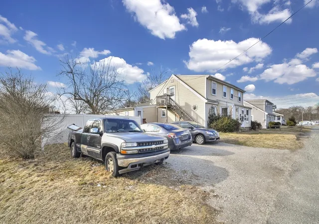 2nd image of 469 Summer St, Brockton, MA 02302 | MLS# 73562987