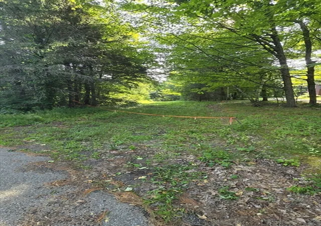 4th image of 360 Grove St, Paxton, MA 01612 | MLS# 73552219