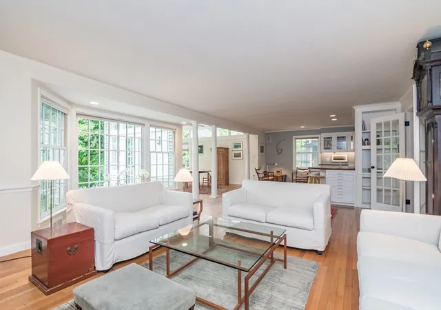 Homes for sale in Northampton, MA | 52 Ward Ave, Northampton, MA 01060 | MLS# 73543271