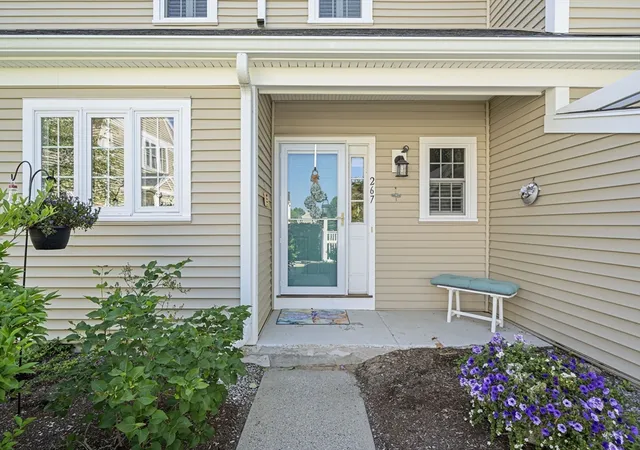 Homes for sale in Braintree, MA | 267 Allerton Commons Ln #267, Braintree, MA 02184 | MLS# 73532280