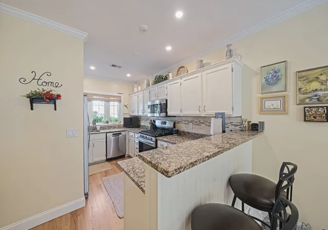 Homes for sale in Braintree, MA | 267 Allerton Commons Ln #267, Braintree, MA 02184 | MLS# 73532280