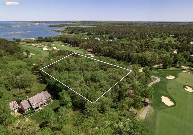 14th image of 7 Overview Lane, Oak Bluffs, MA 02557 | MLS# 73503350
