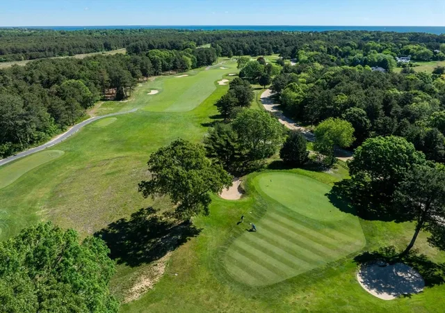 5th image of 7 Overview Lane, Oak Bluffs, MA 02557 | MLS# 73503350