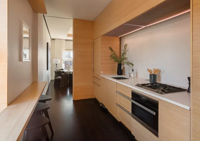 5th image of 48 Beacon St #12F, Boston, MA 02108 | MLS# 73508325