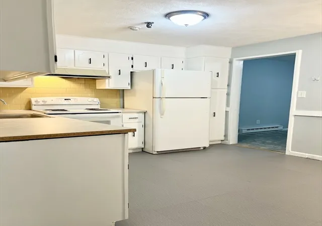 Photo 4 of Condo for sale at 15 Spencer Rd #22E, Boxborough, MA 01719 | MLS# 73554005 | Listing updated on 2026-09-17