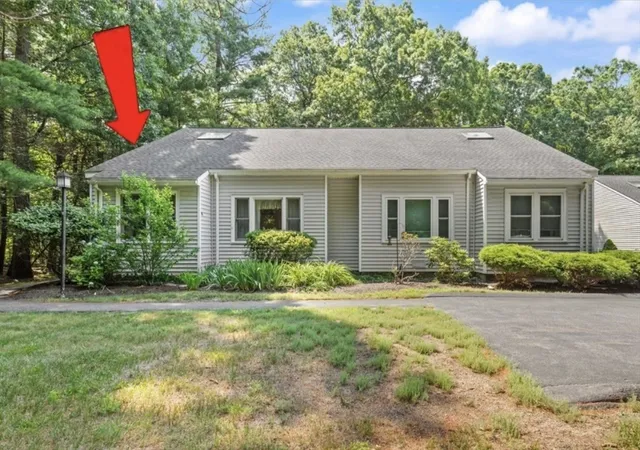 2nd image of 44 Prudence Crandall Lane #44, North Easton, MA 02356 | MLS# 73550051