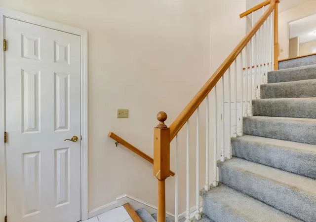 2nd image of 11 Main St, Wilmington, MA 01887 | MLS# 73565060