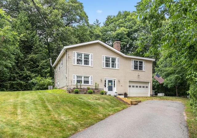 1st image of 165 Pepperell Rd, Groton, MA 01450 | MLS# 73550214