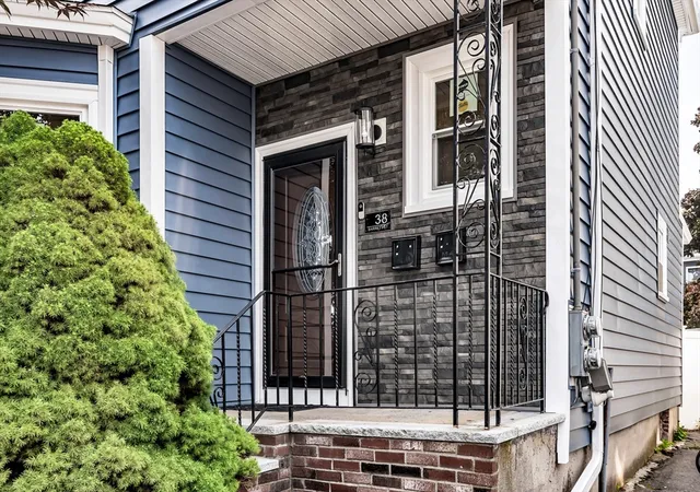 4th image of 38 Barrett St, Revere, MA 02151 | MLS# 73556154