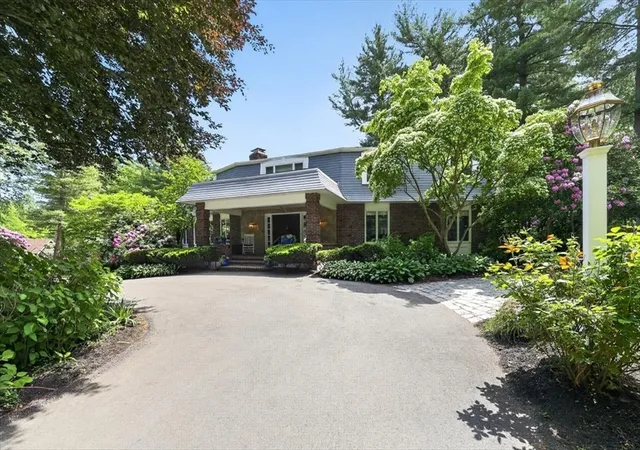 Homes for sale in Hingham, MA | 1 Grist Mill Lane, Hingham, MA 02043 | MLS# 73530777