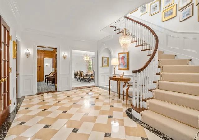 Photo 3 of Single family home for sale at 188 Heath St, Chestnut Hill, MA 02467 | MLS# 73479457 | Listing updated on 2026-09-06