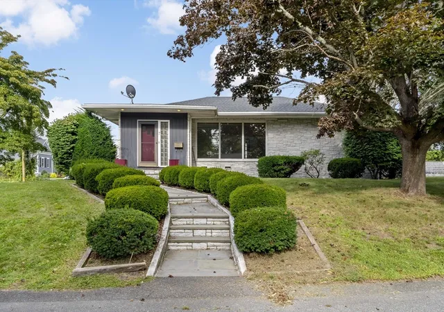 Photo 3 of Sale Pending at 7 Harold Ave, Somerset, MA 02726 | MLS# 73569985 | Listing updated on 2026-09-23