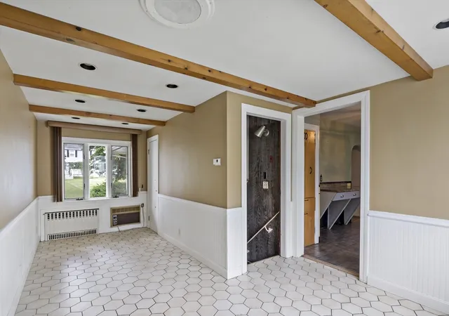 Photo 3 of Sale Pending at 7 Harold Ave, Somerset, MA 02726 | MLS# 73569985 | Listing updated on 2026-09-23