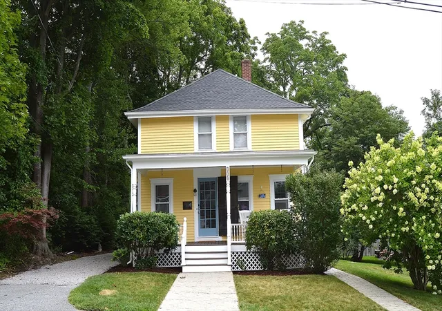 1st image of 238 Old Colony Ave, Somerset, MA 02726 | MLS# 73558153