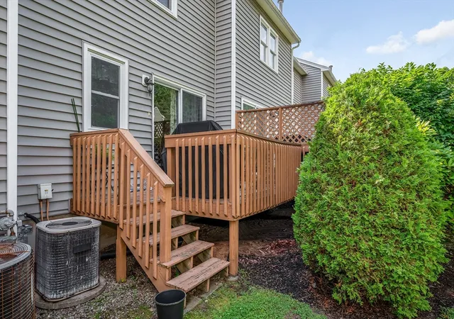 26th image of 95 Tennis Plaza Rd #7, Dracut, MA 01826 | MLS# 73543005